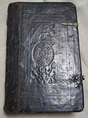 «Апостол» — первая датированная печатная книга на Руси